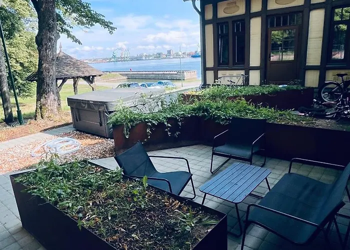 Smiltynes Kurhauzas Sandkrug Kurhaus *